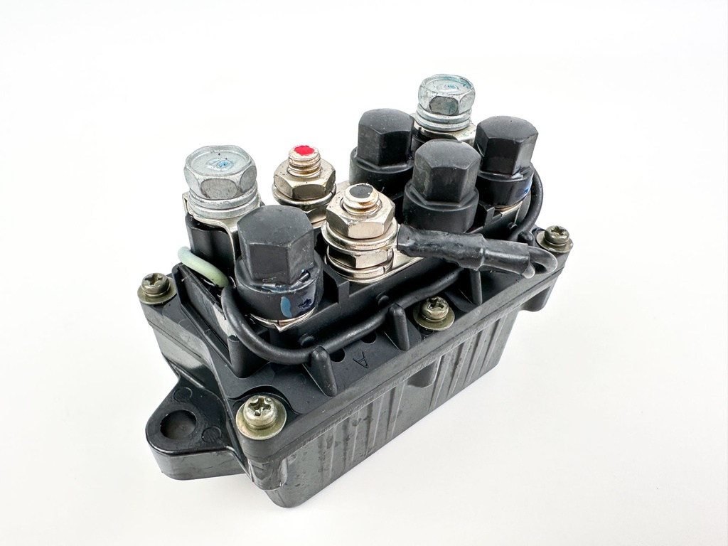 2005 Yamaha 250 HP 4 Stroke Outboard Trim Tilt Relay 63P-81950-00-00 OEM