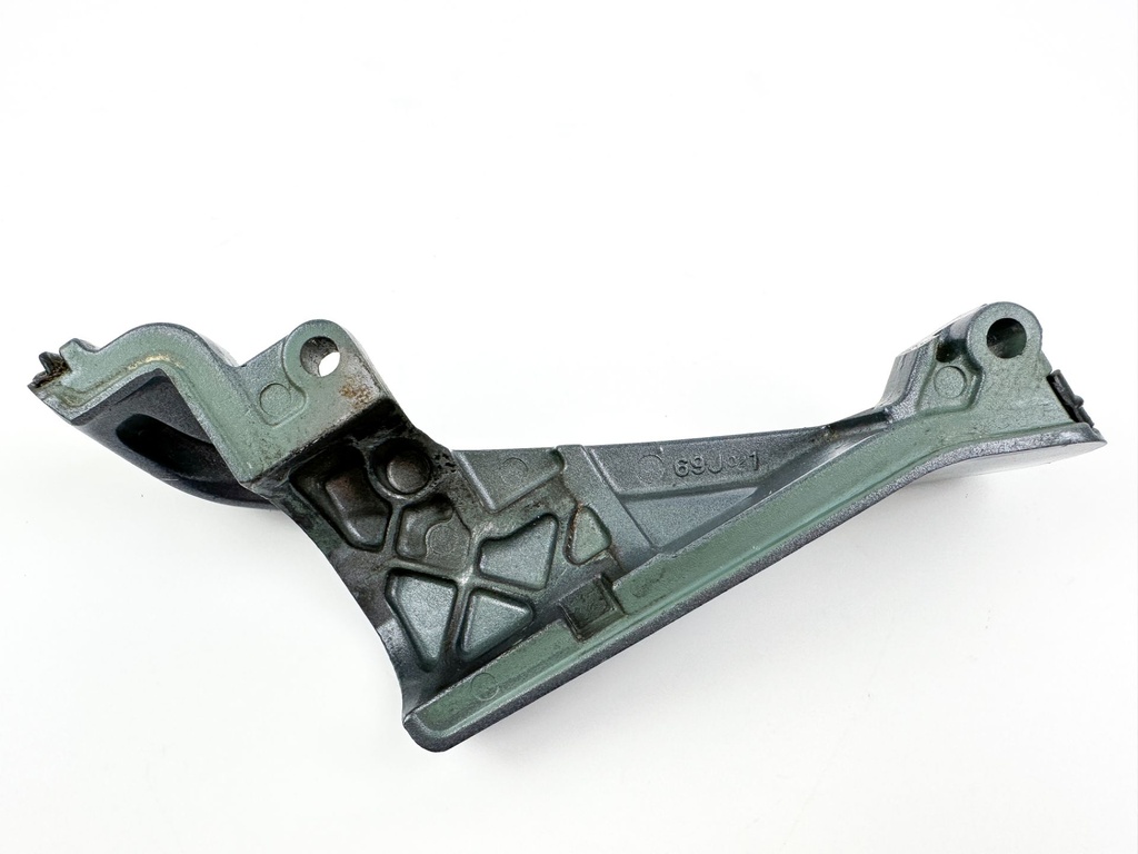 2005 Yamaha 250 HP 4 Stroke Outboard Cable Cover Plate 6P2-42738-00-5B OEM