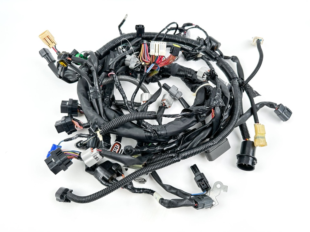 2005 Yamaha 250 HP 4 Stroke Outboard Engine Wire Harness 6P2-82590-00-00 OEM