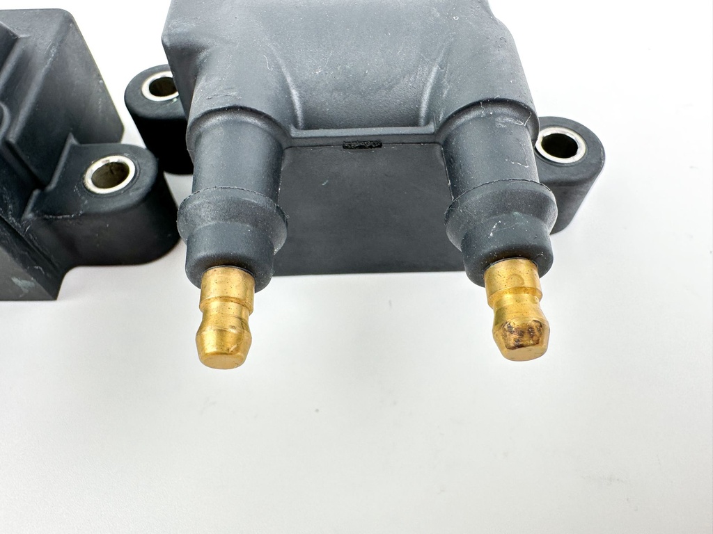 2021 Mercury 150 150HP 4 Stroke Outboard Ignition Coil Set 8M0044991 OEM