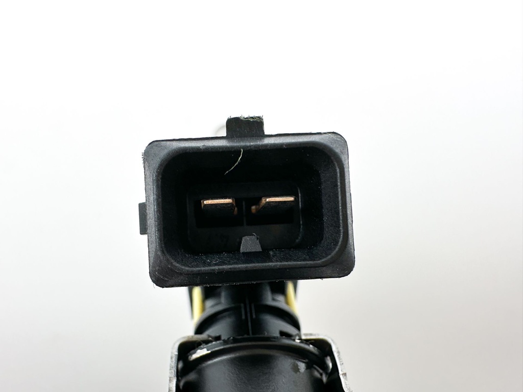 2021 Mercury 150 150HP 4 Stroke Outboard Fuel Injector Set W/ Rail - Cleaned