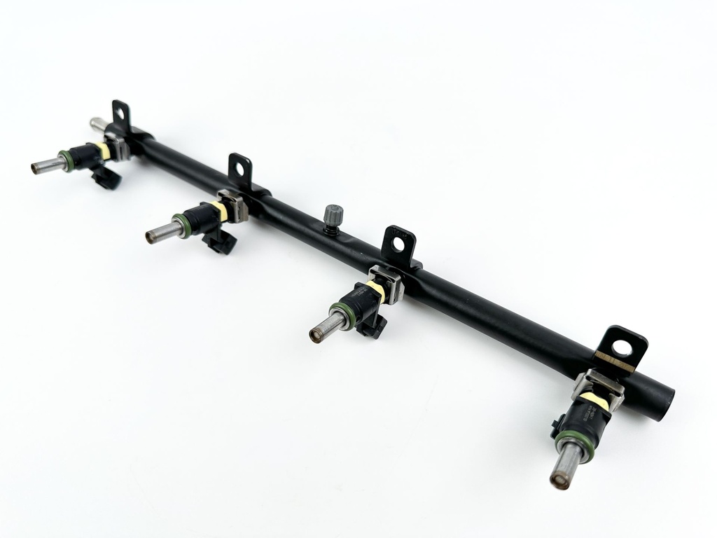 2021 Mercury 150 150HP 4 Stroke Outboard Fuel Injector Set W/ Rail - Cleaned