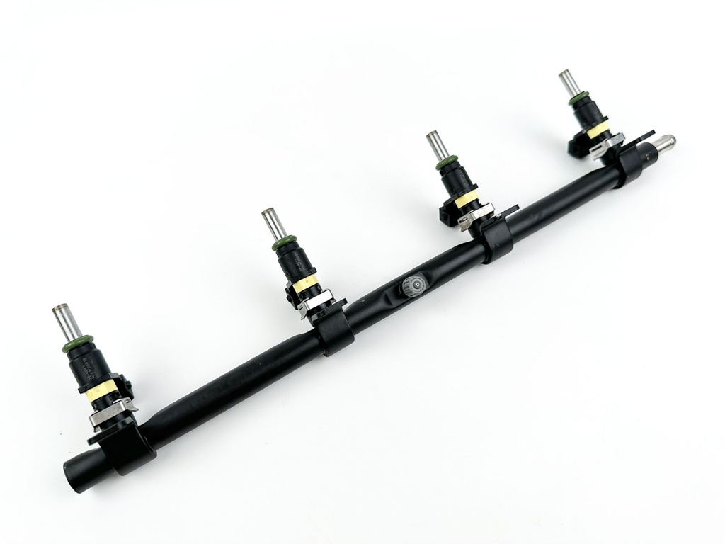 2021 Mercury 150 150HP 4 Stroke Outboard Fuel Injector Set W/ Rail - Cleaned