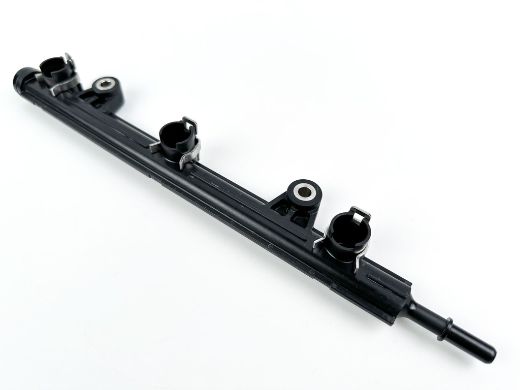 2015 Yamaha 250 HP 4 Stroke Outboard Delivery Pipe Port Fuel Rail OEM