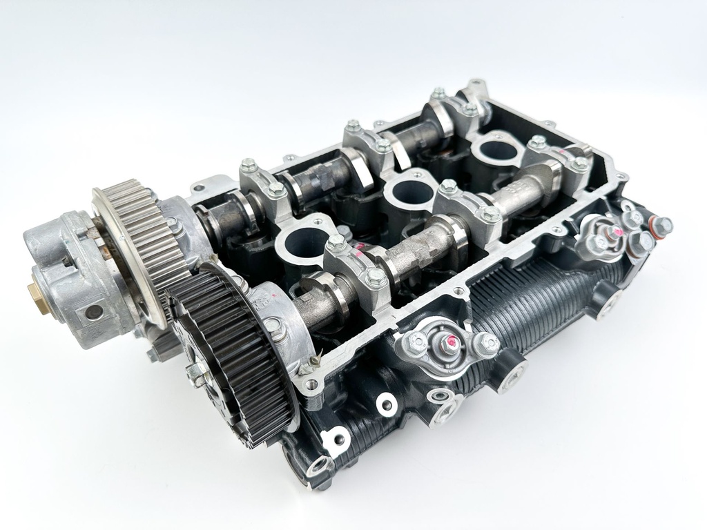 2015 Yamaha 250 HP 4 Stroke Outboard Starboard Cylinder Head 6CE-W009A-01-9S OEM