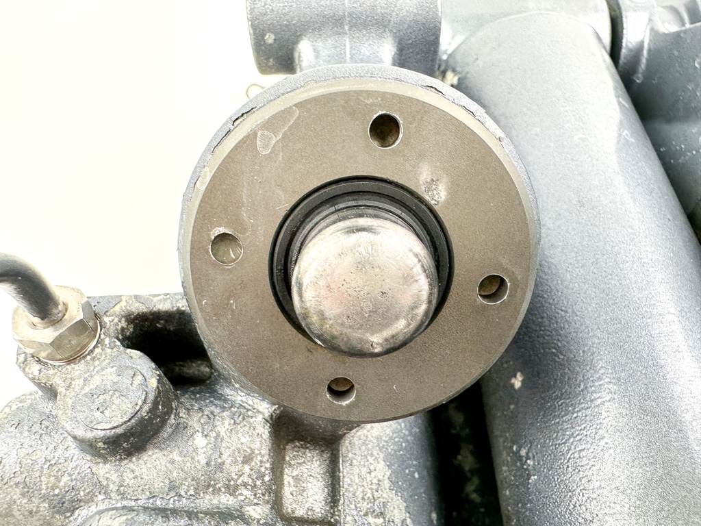 02-18 Yamaha 200 225 250 300 HP 4 Stroke Outboard Power Trim Tilt Unit - Used