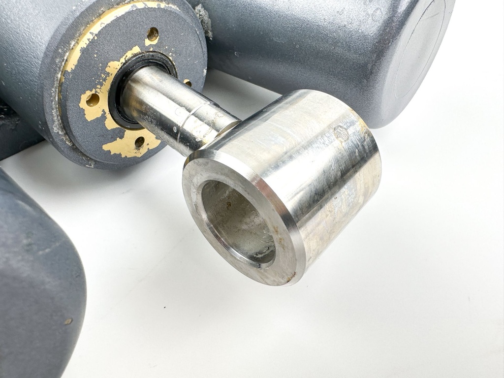 02-18 Yamaha 200 225 250 300 HP 4 Stroke Outboard Power Trim Tilt Unit - Used