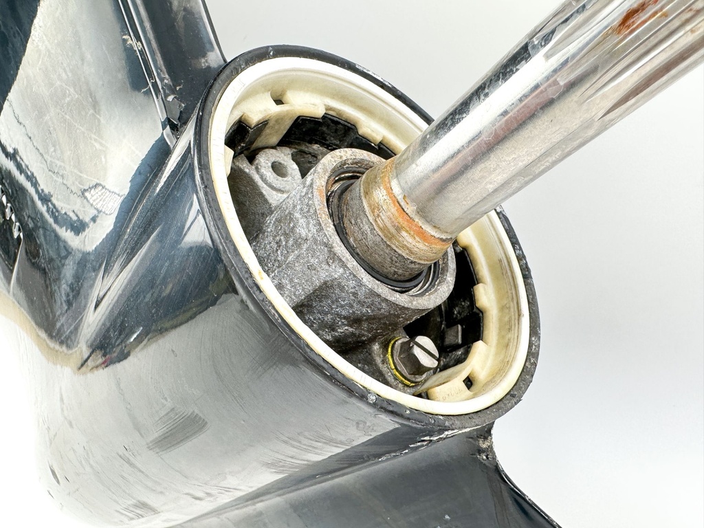 Mercury 75 90 115 HP 4 Stroke Outboard 20" Long Lower Unit Gear Case 2014 +