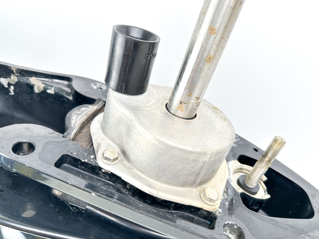 Mercury 75 90 115 HP 4 Stroke Outboard 20" Long Lower Unit Gear Case 2014 +