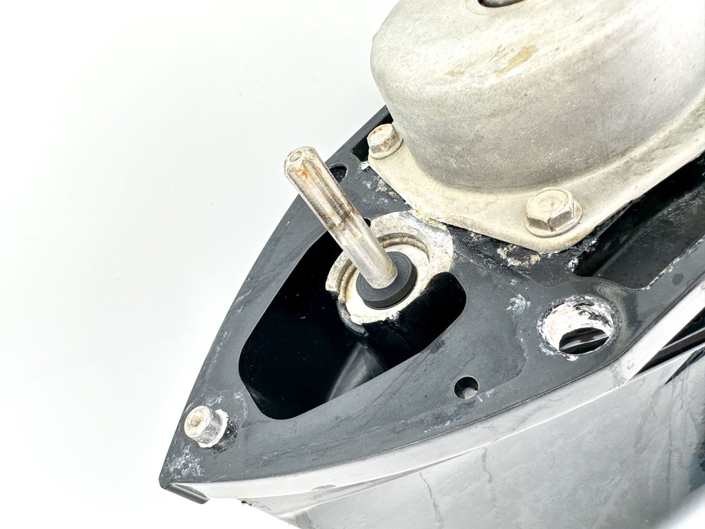 Mercury 75 90 115 HP 4 Stroke Outboard 20" Long Lower Unit Gear Case 2014 +