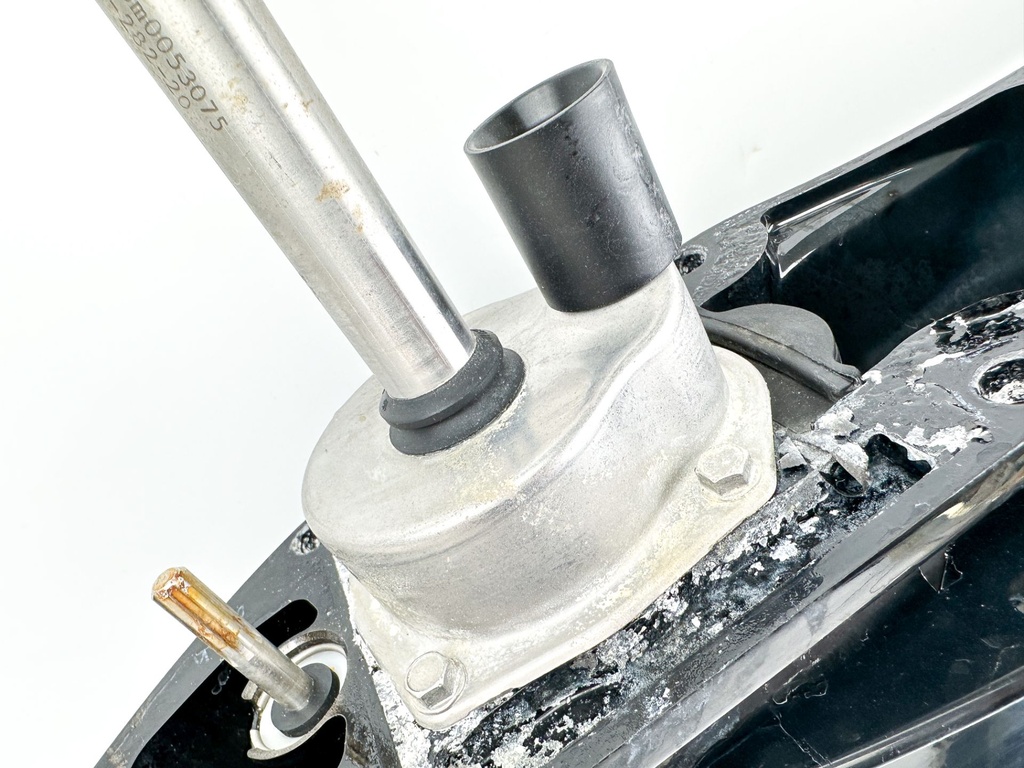 2014+ Mercury 75 90 115 HP 4 Stroke Outboard 20" Long Lower Unit Gear Case