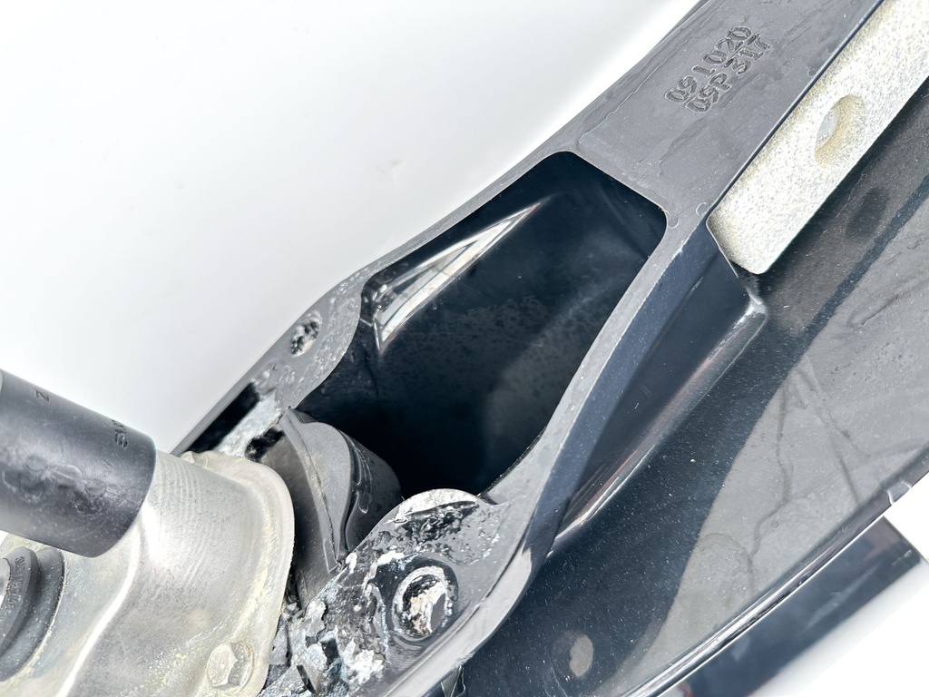 2014+ Mercury 75 90 115 HP 4 Stroke Outboard 20" Long Lower Unit Gear Case