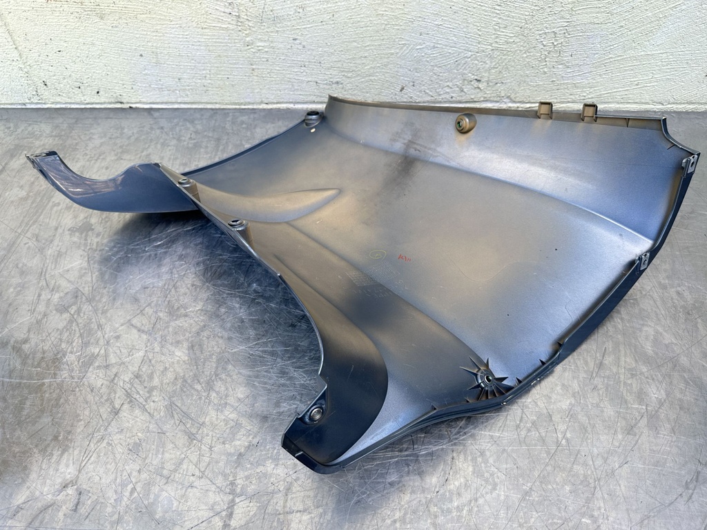 2015 Yamaha 250 HP 4 Stroke Outboard Lower Apron Cover 6CE-42741-01-8D OEM