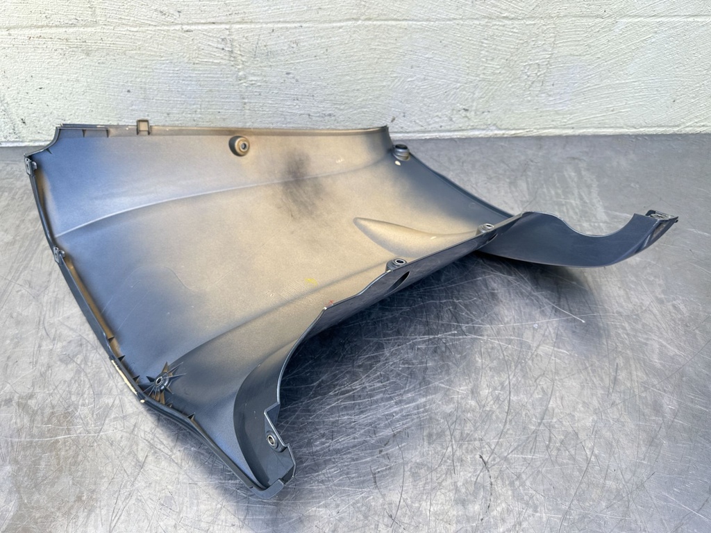 2015 Yamaha 250 HP 4 Stroke Outboard Lower Apron Cover 6CE-42741-01-8D OEM