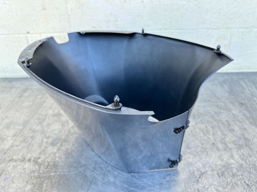 2019 Yamaha 150 HP 4 Stroke Outboard Lower Apron Cover 6DA-42741-11-8D OEM