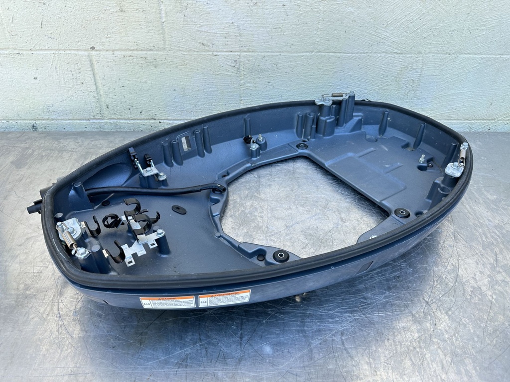 2019 Yamaha 150 HP 4 Stroke Outboard Bottom Cowling Pan 63P-42710-10-8D OEM
