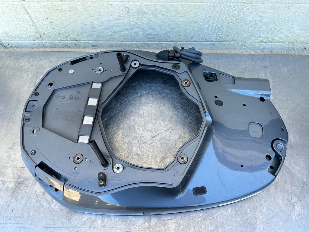 2015 Yamaha 250 HP 4 Stroke Outboard Bottom Cowling Pan 6CB-42711-01-8D OEM