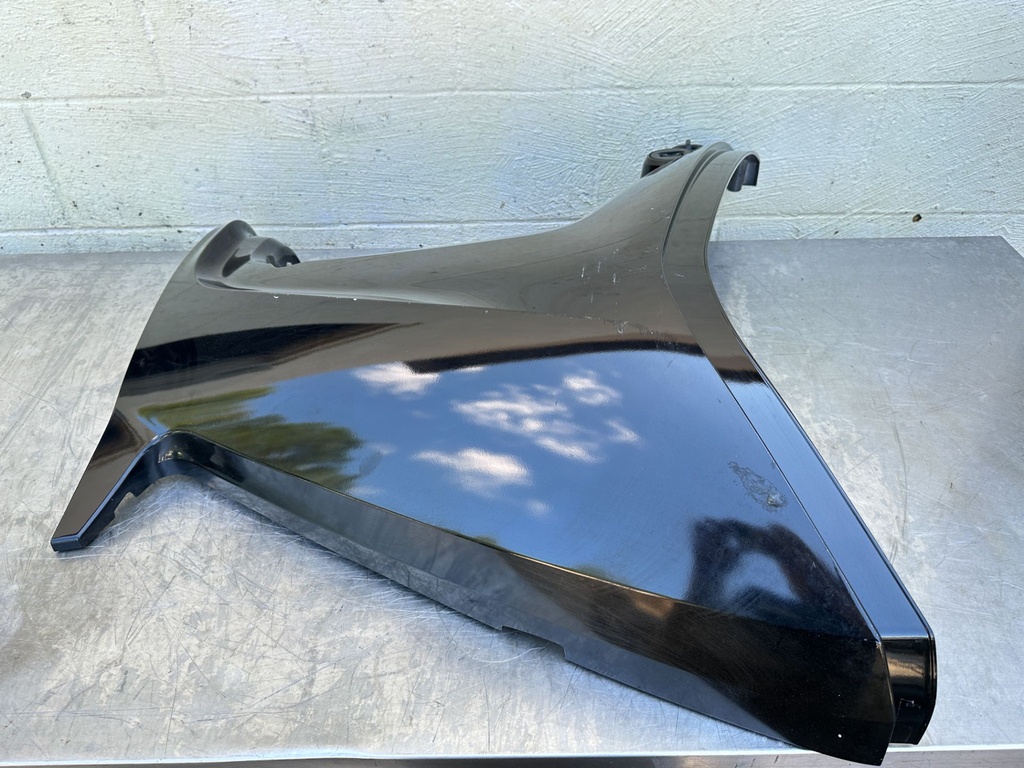 2020 Mercury 90 HP 4 Stroke Outboard Lower Apron Cowling Port 8M0088280 OEM