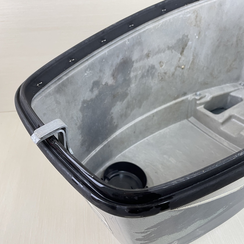 2009 Yamaha 50HP 2 Stroke Outboard Top Cowling Cover Assembly 62X-42610-60-00