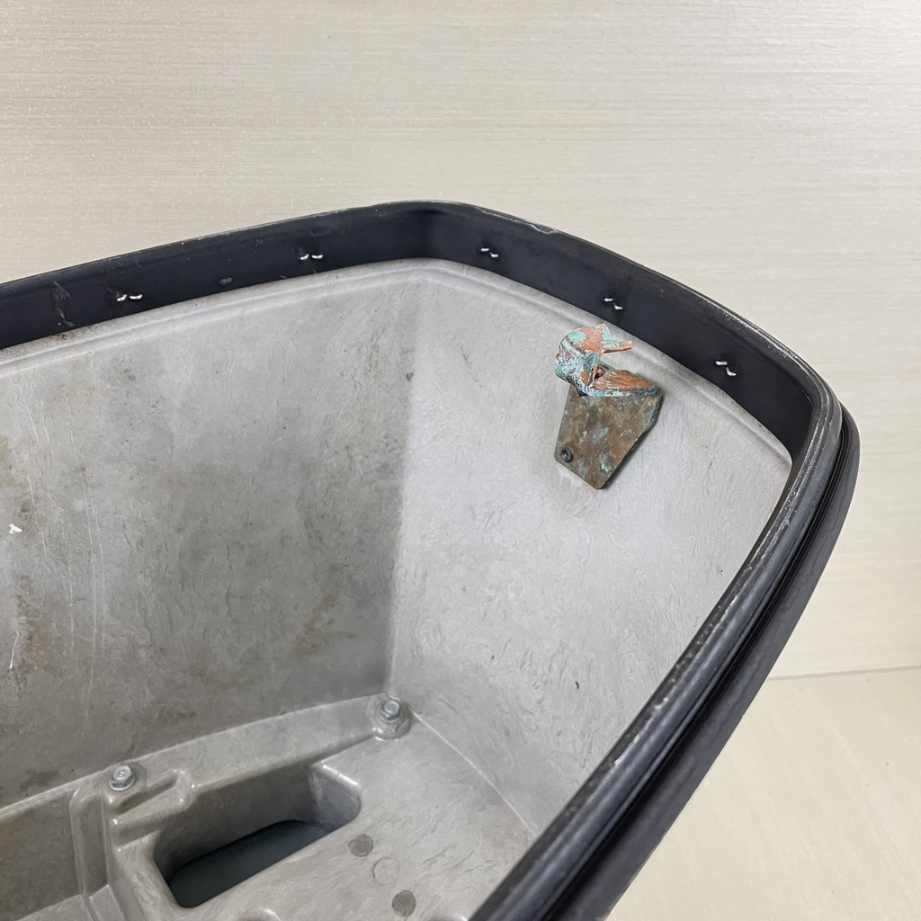 2009 Yamaha 50HP 2 Stroke Outboard Top Cowling Cover Assembly 62X-42610-60-00