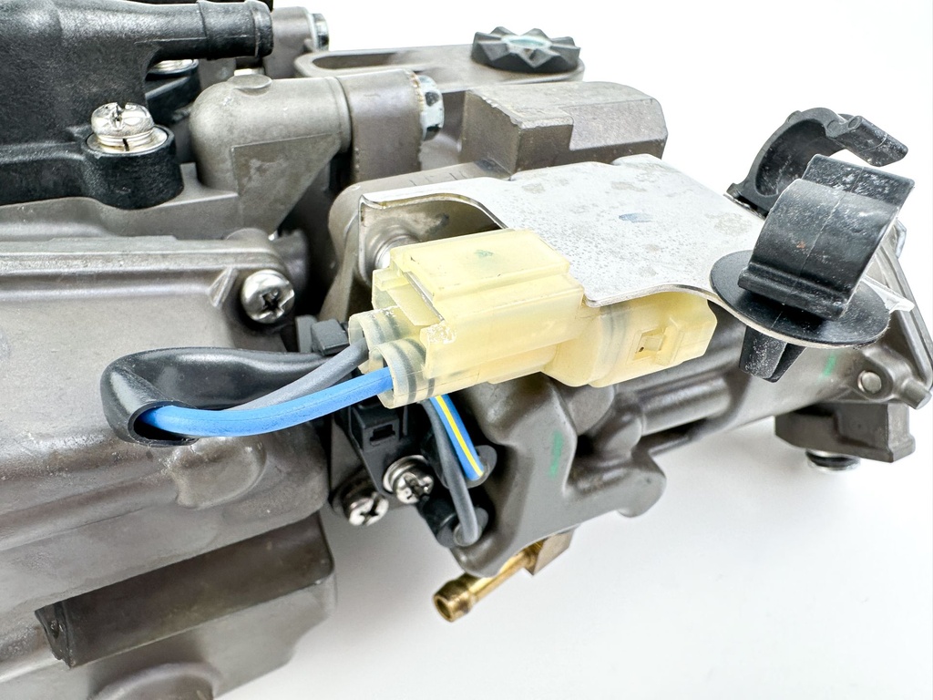 2016 Honda 150 HP 4 Stroke Outboard Vapor Separator Tank VST 16730-ZY6-063 OEM