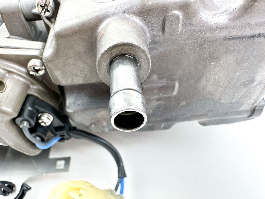 2016 Honda 150 HP 2 Stroke Outboard Vapor Separator Tank VST 16730-ZY6-063 OEM