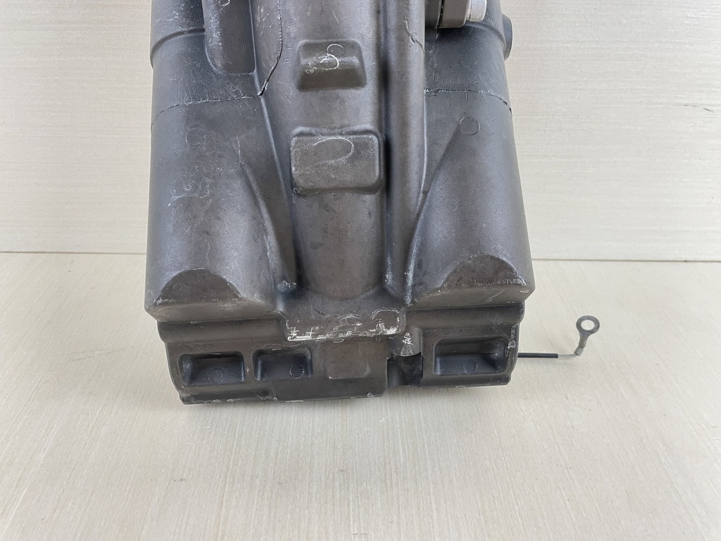 2015 Yamaha 200HP F200 4 Stroke Outboard Power Trim Tilt Unit Assembly 63P-43800-06-00  