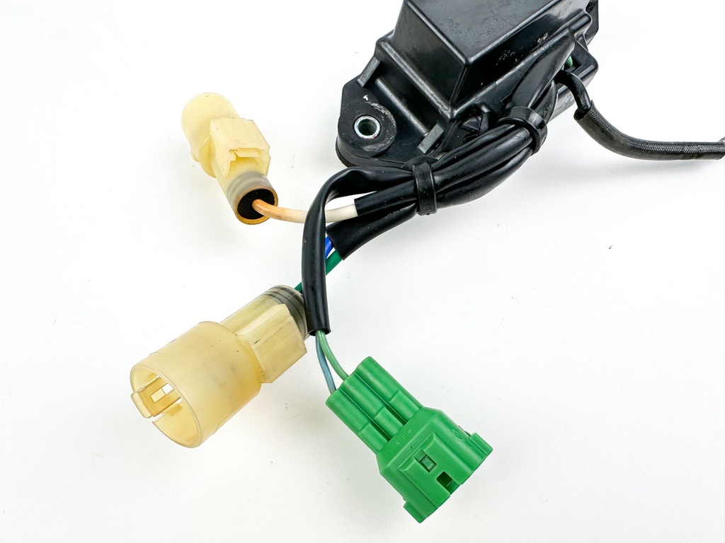 2013 Honda 115 HP 4 Stroke Outboard Trim Tilt Relay 38550-ZY6-003 OEM