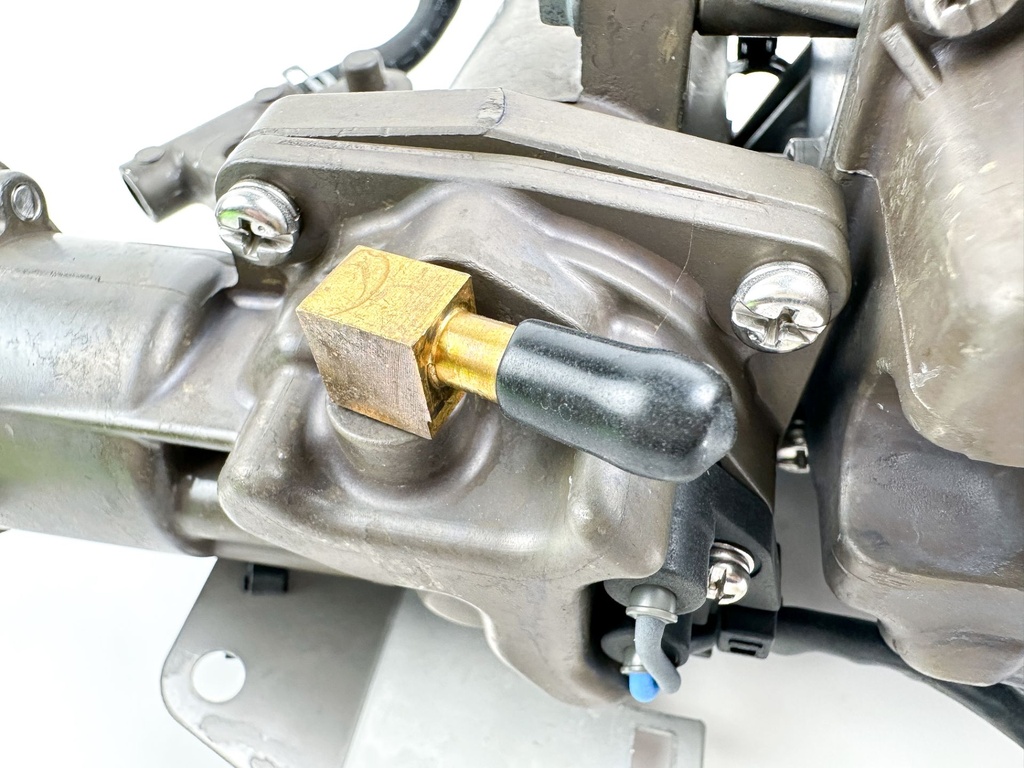 2013 Honda 115 HP 4 Stroke Outboard Vapor Separator Tank VST 16730-ZY6-063 OEM