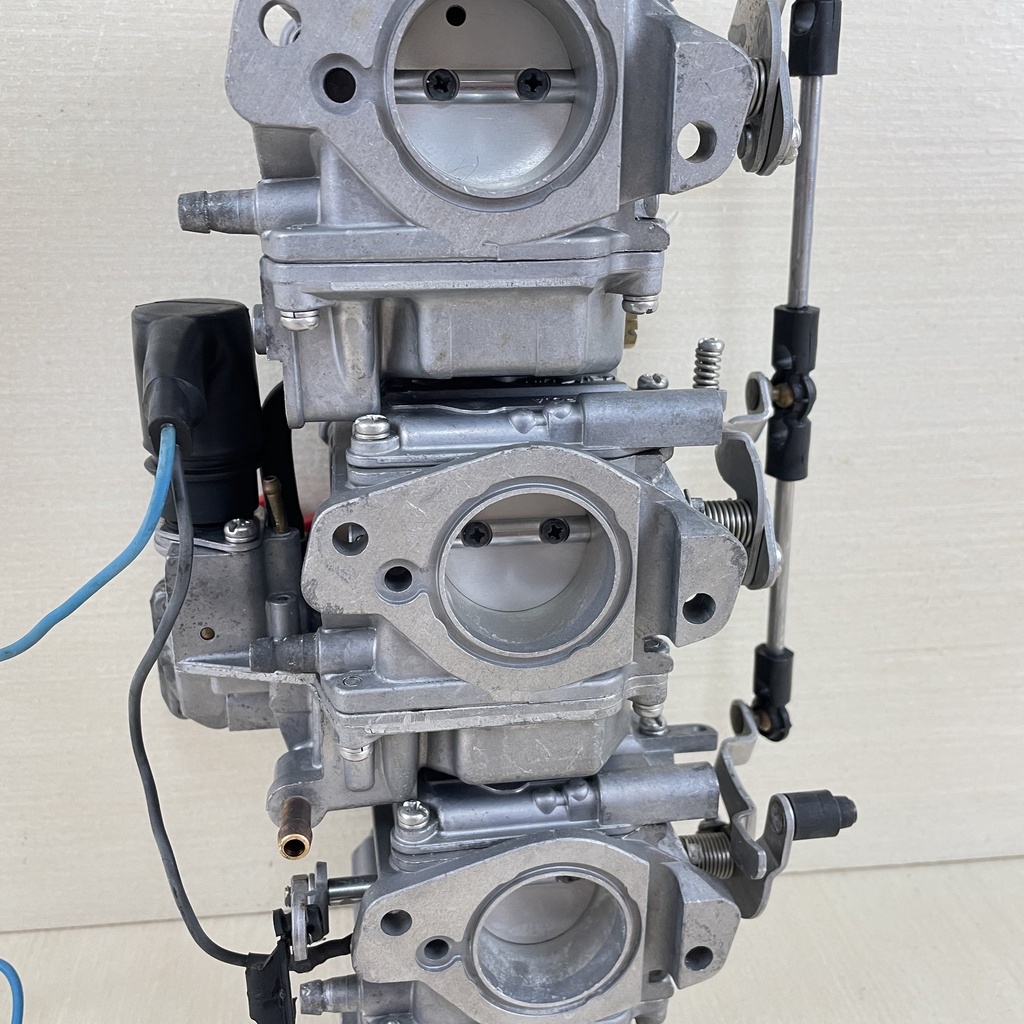 2009 Yamaha 50HP 2 Stroke Outboard Carburetor Set 1 2 3 Top Bottom Middle