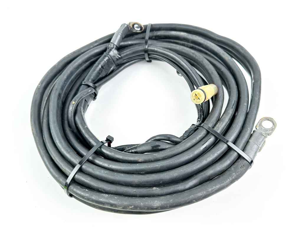 2013 Honda 115 HP 4 Stroke Outboard Battery Cables 32410-ZY6-020 OEM