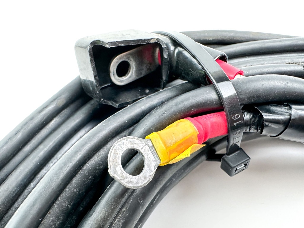 2013 Honda 115 HP 4 Stroke Outboard Battery Cables 32410-ZY6-020 OEM