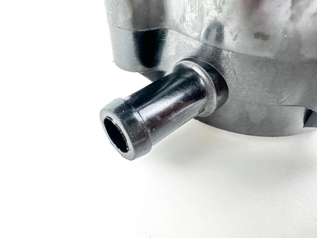 2007 Suzuki 150 HP 4 Stroke Outboard Fuel Pump 15100-96J01 OEM