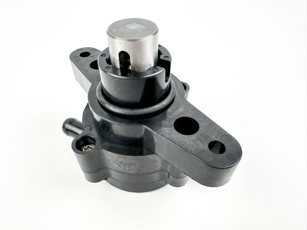 2007 Suzuki 150 HP 4 Stroke Outboard Fuel Pump 15100-96J01 OEM