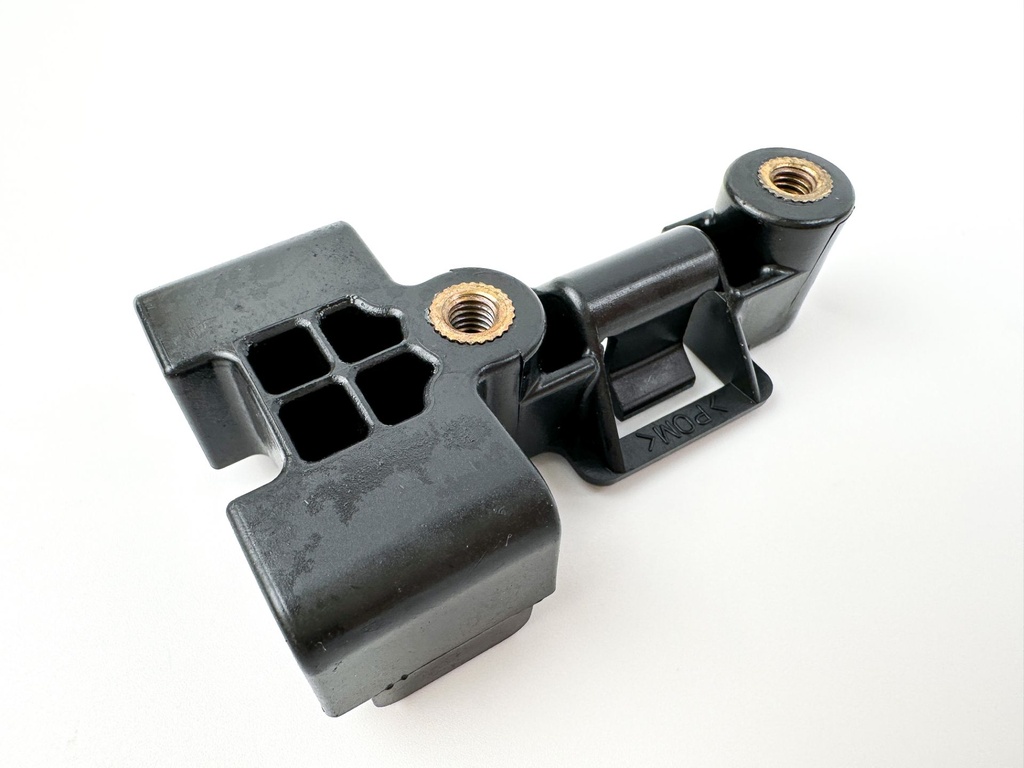 2007 Suzuki 150 HP 4 Stroke Outboard Starboard Latch Handle 61633-96J02 OEM