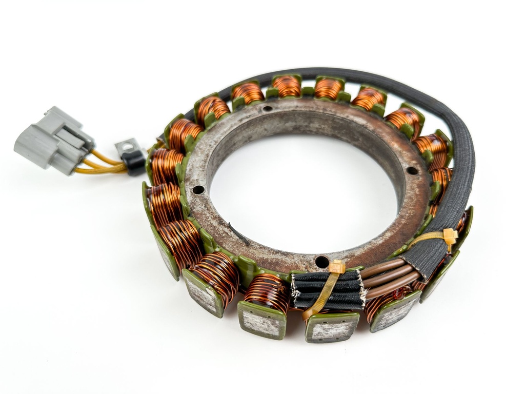 2007 Suzuki 150 HP 4 Stroke Outboard Stator Charging Coil 32120-96J00 OEM