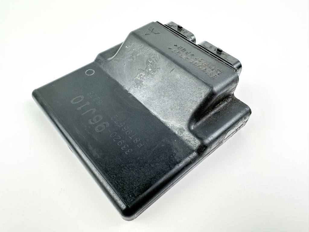 2007 Suzuki 150 HP 4 Stroke Outboard Engine Control Unit ECU 33920-96J10 OEM