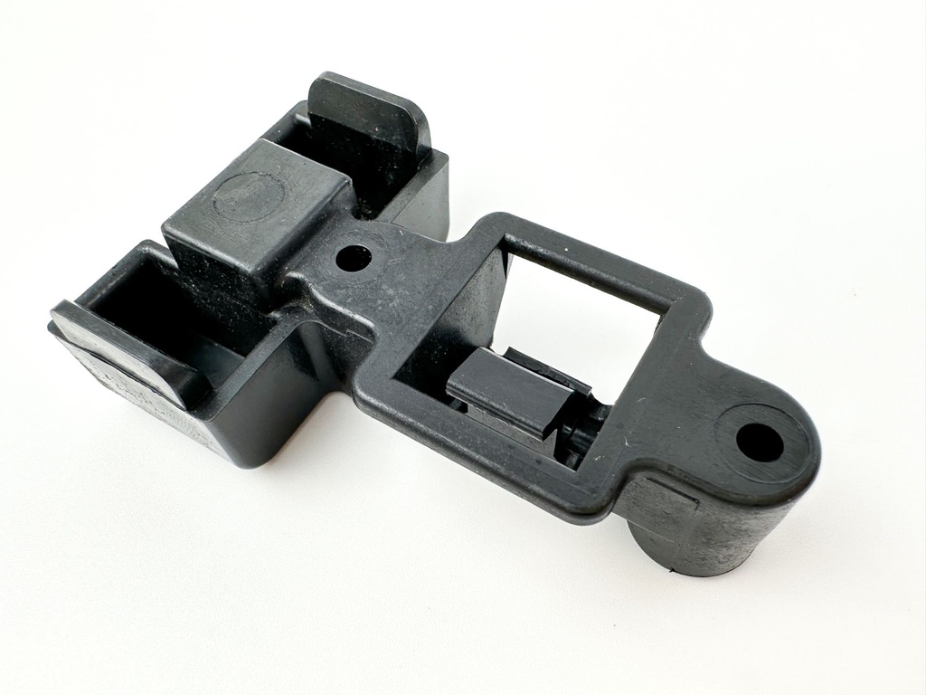 2007 Suzuki 150 HP 4 Stroke Outboard Port Latch Handle 61634-96J02 OEM