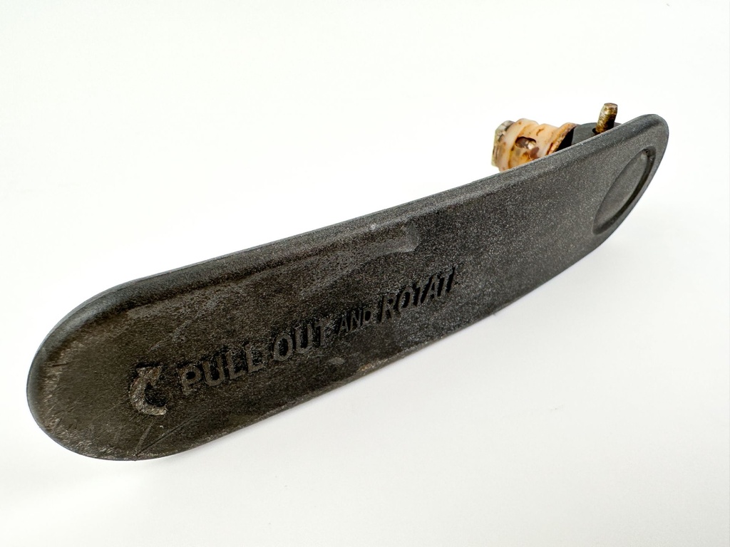 2007 Suzuki 150 HP 4 Stroke Outboard Port Latch Handle 61634-96J02 OEM