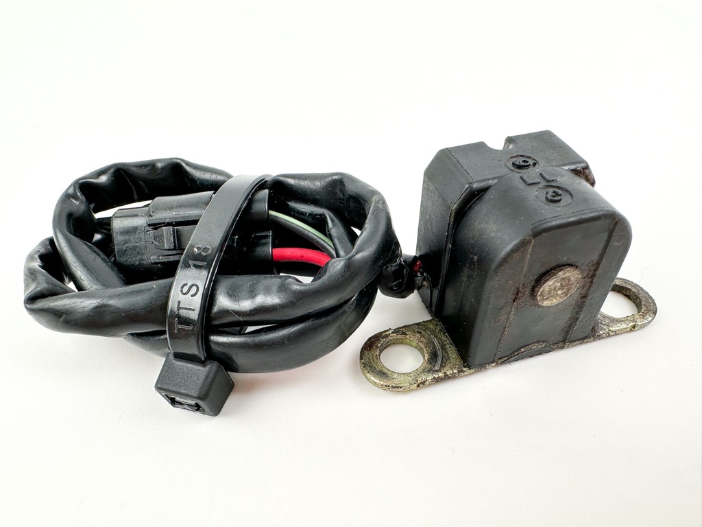 2007 Suzuki 150 HP 4 Stroke Outboard CKP Ignition Timing Coil 32160-87L01 OEM