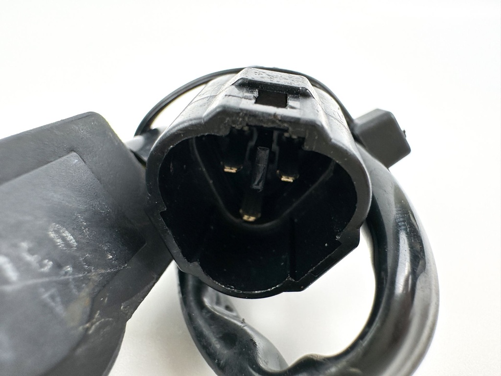 2007 Suzuki 150 HP 4 Stroke Outboard Shift Position Sensor 13580-93J04 OEM