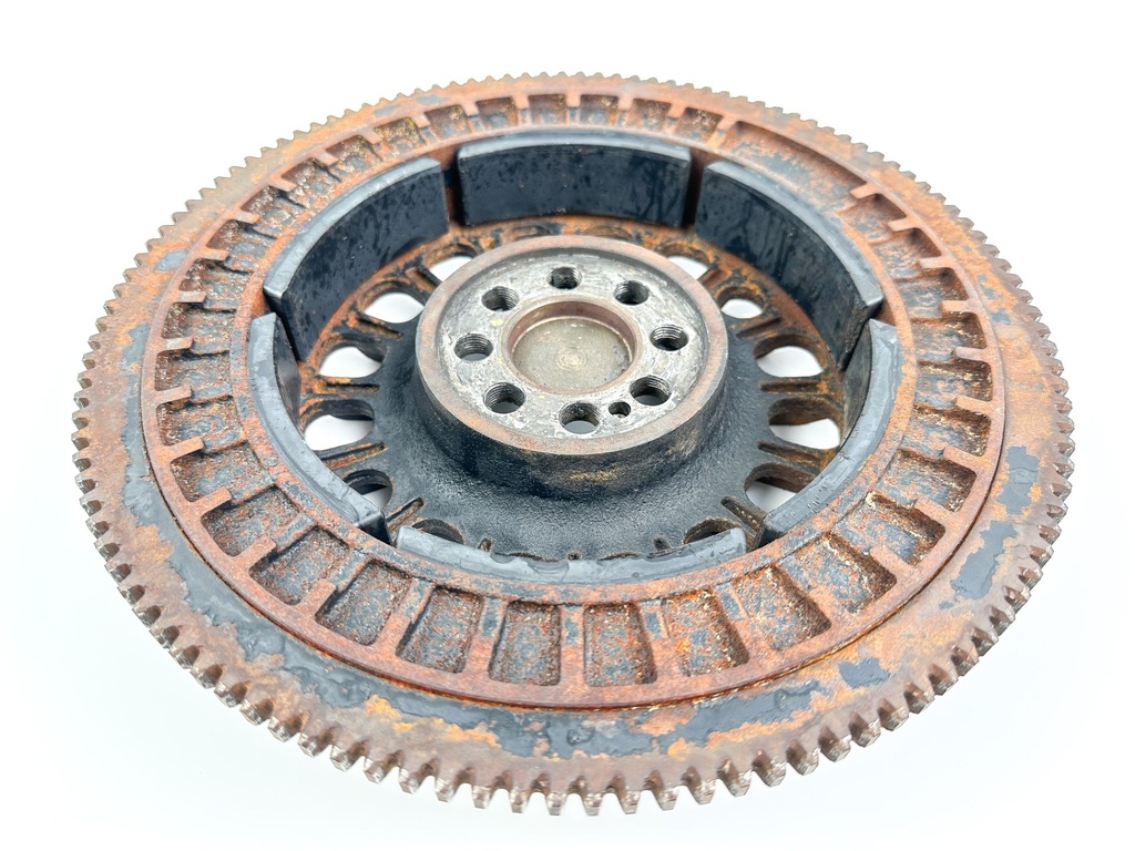 2007 Suzuki 150 HP 4 Stroke Outboard Flywheel 32102-96J02 OEM