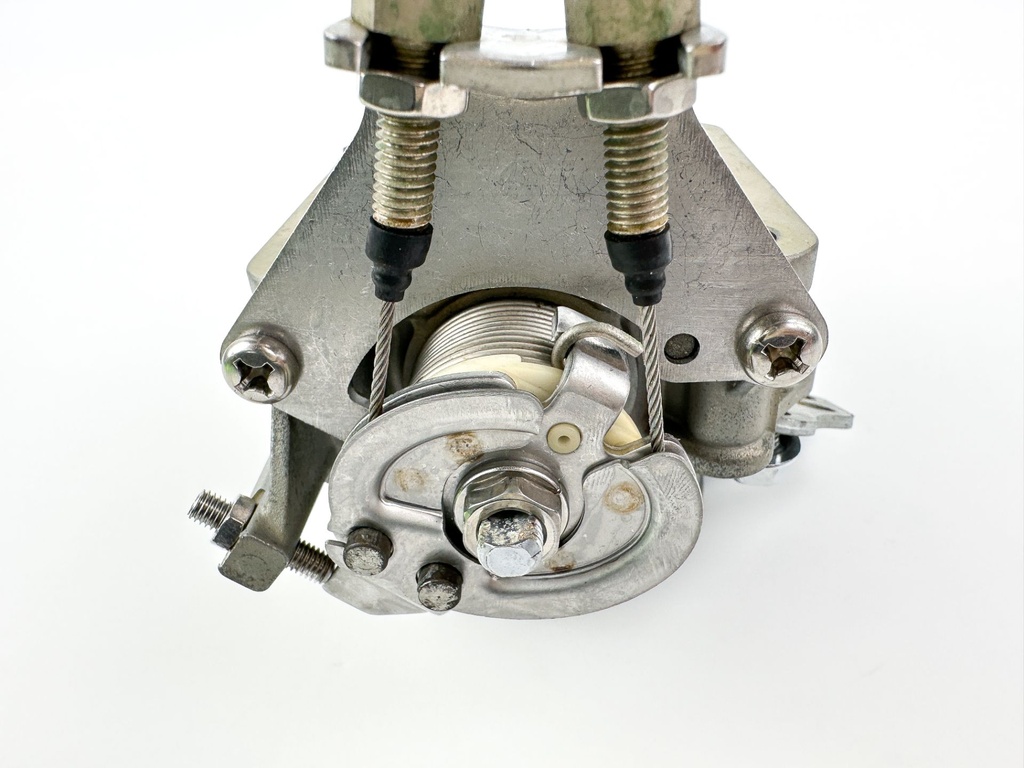 2007 Suzuki 150 HP 4 Stroke Outboard Throttle Body Assembly 13300-96J01 OEM