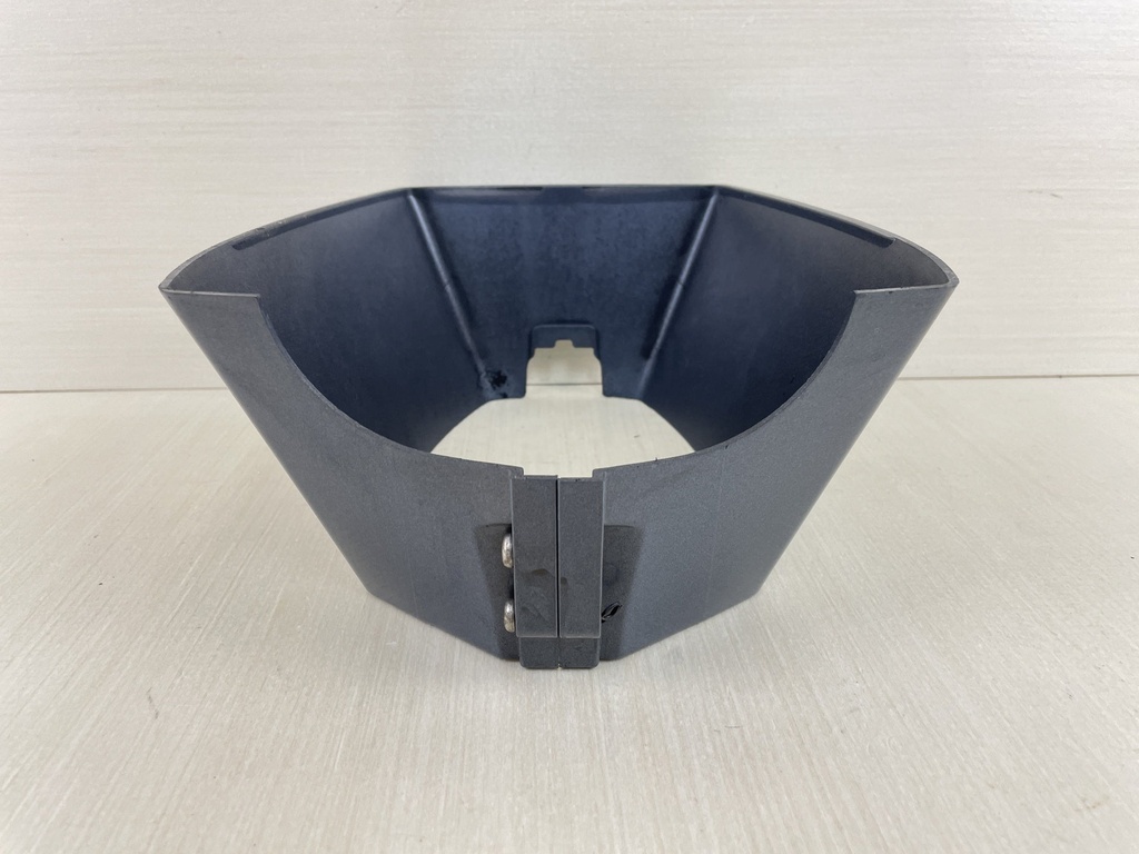 2009 Yamaha 50HP 2 Stroke Outboard Lower Apron Cover 63D-42741-00-4D  