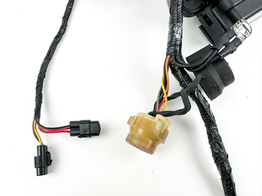 2007 Suzuki 150 HP 4 Stroke Outboard Engine Wire Harness 36610-96J00 OEM