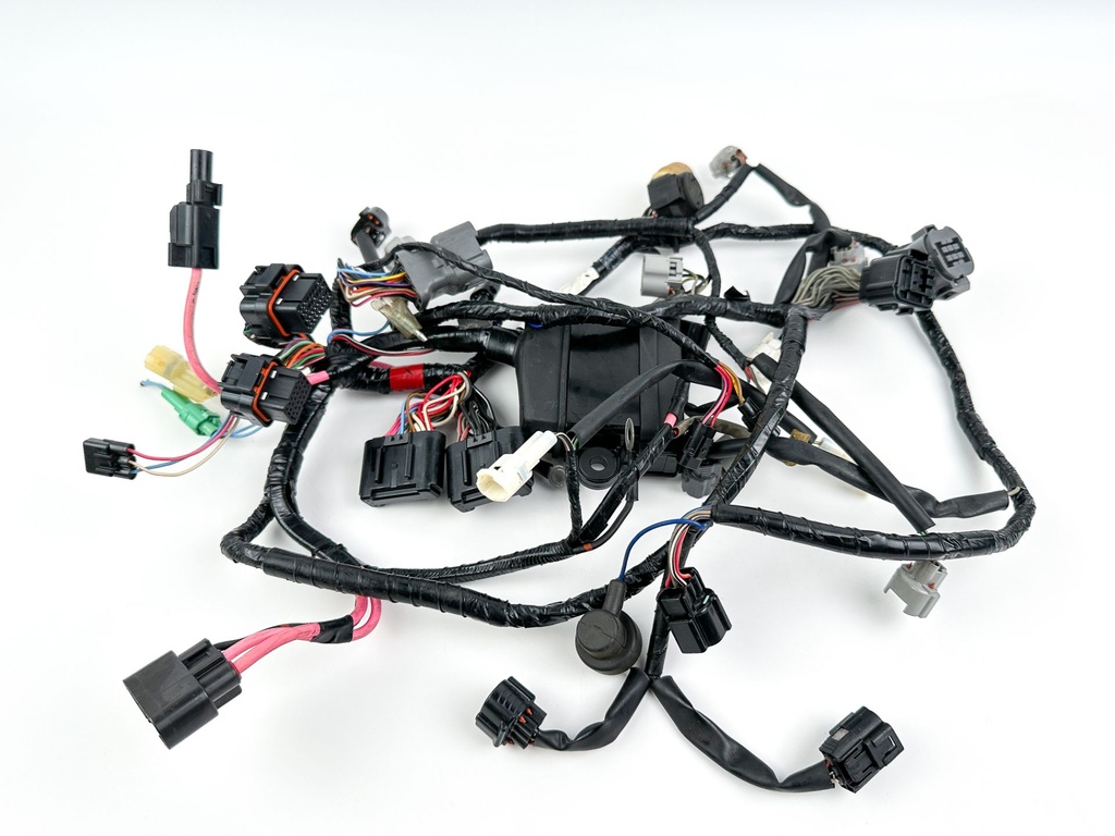 2007 Suzuki 150 HP 4 Stroke Outboard Engine Wire Harness 36610-96J00 OEM