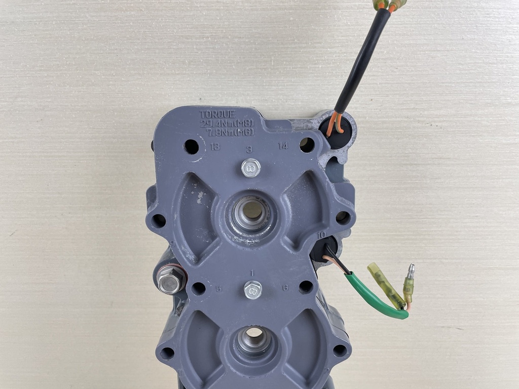 2009 Yamaha 50HP 2 Stroke Outboard Cylinder Head With Cover 63D-11191-00-1S