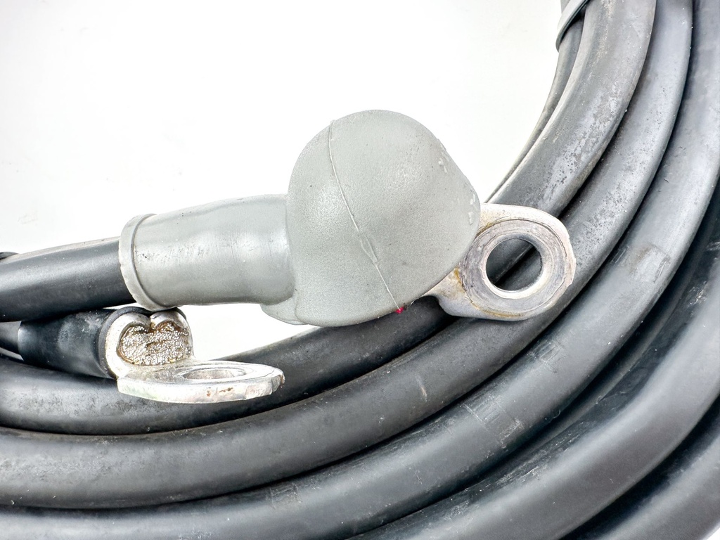 2007 Suzuki 250 HP 4 Stroke Outboard Battery Cables 33810-98J01 OEM