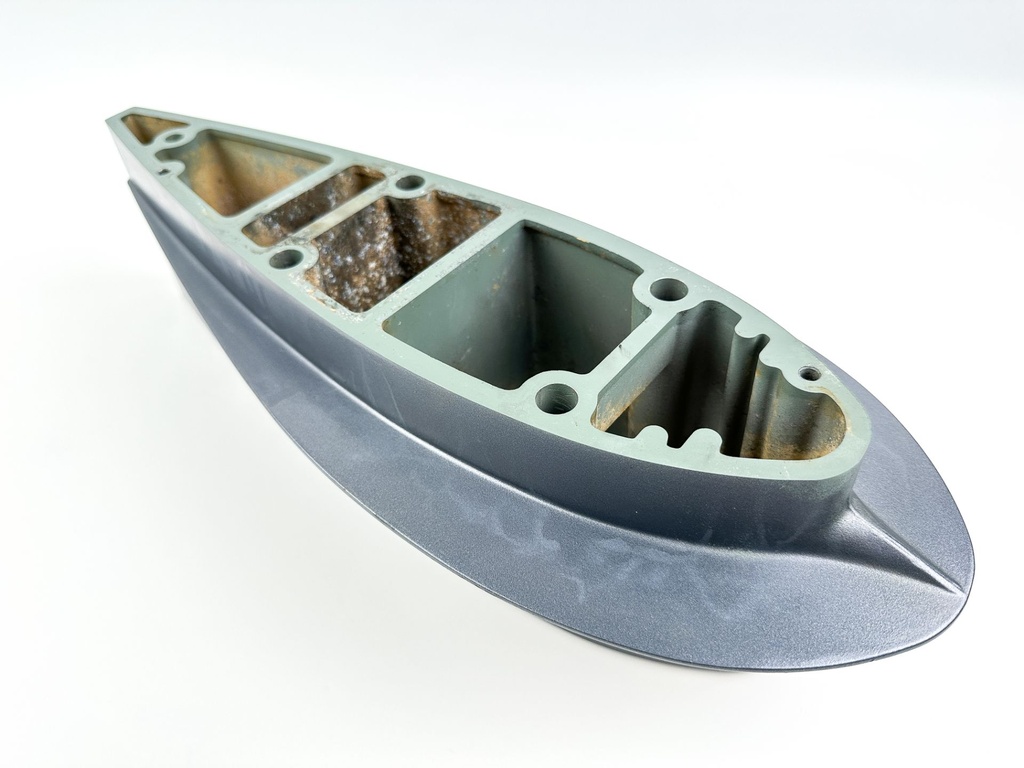 2007 Yamaha 90 HP 4 Stroke Outboard Midsection Extension / Spacer 688-45211-01-8D OEM