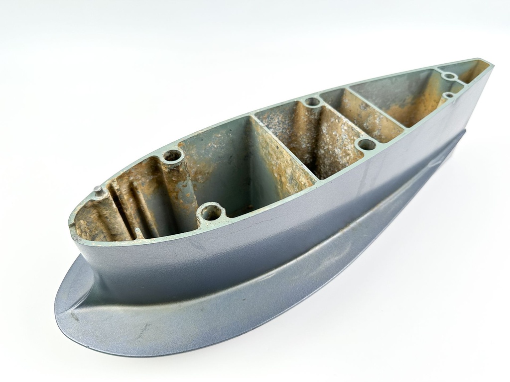 2007 Yamaha 90 HP 4 Stroke Outboard Midsection Extension / Spacer 688-45211-01-8D OEM